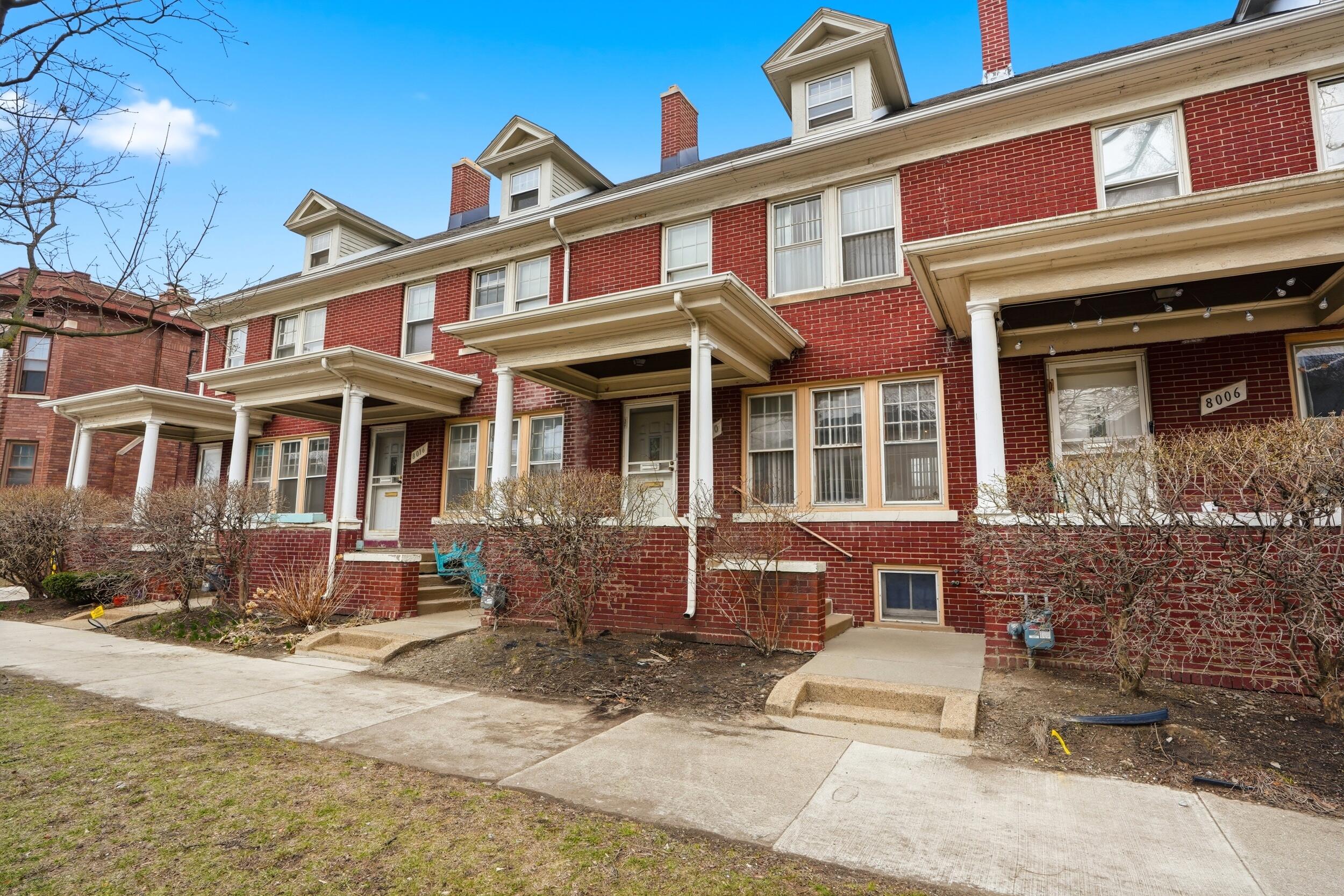 8010 3rd Avenue Detroit, MI 48202 - Photo 1 of 32 004