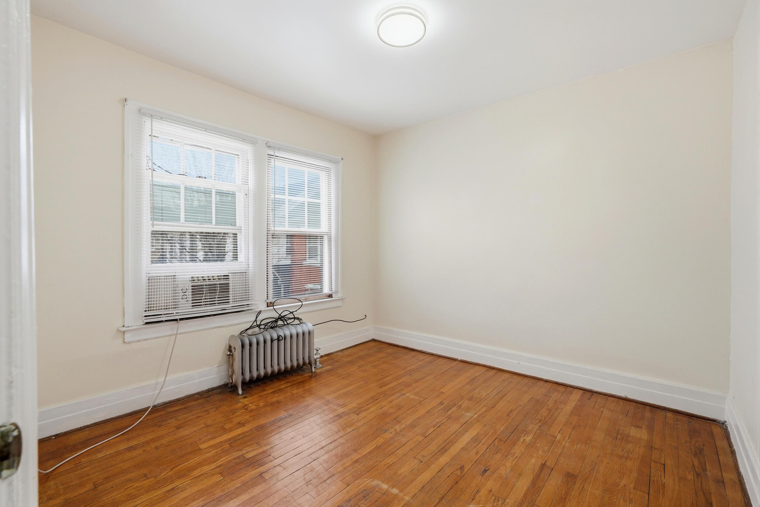 8010 3rd Avenue Detroit, MI 48202 - Photo 13 of 32 054