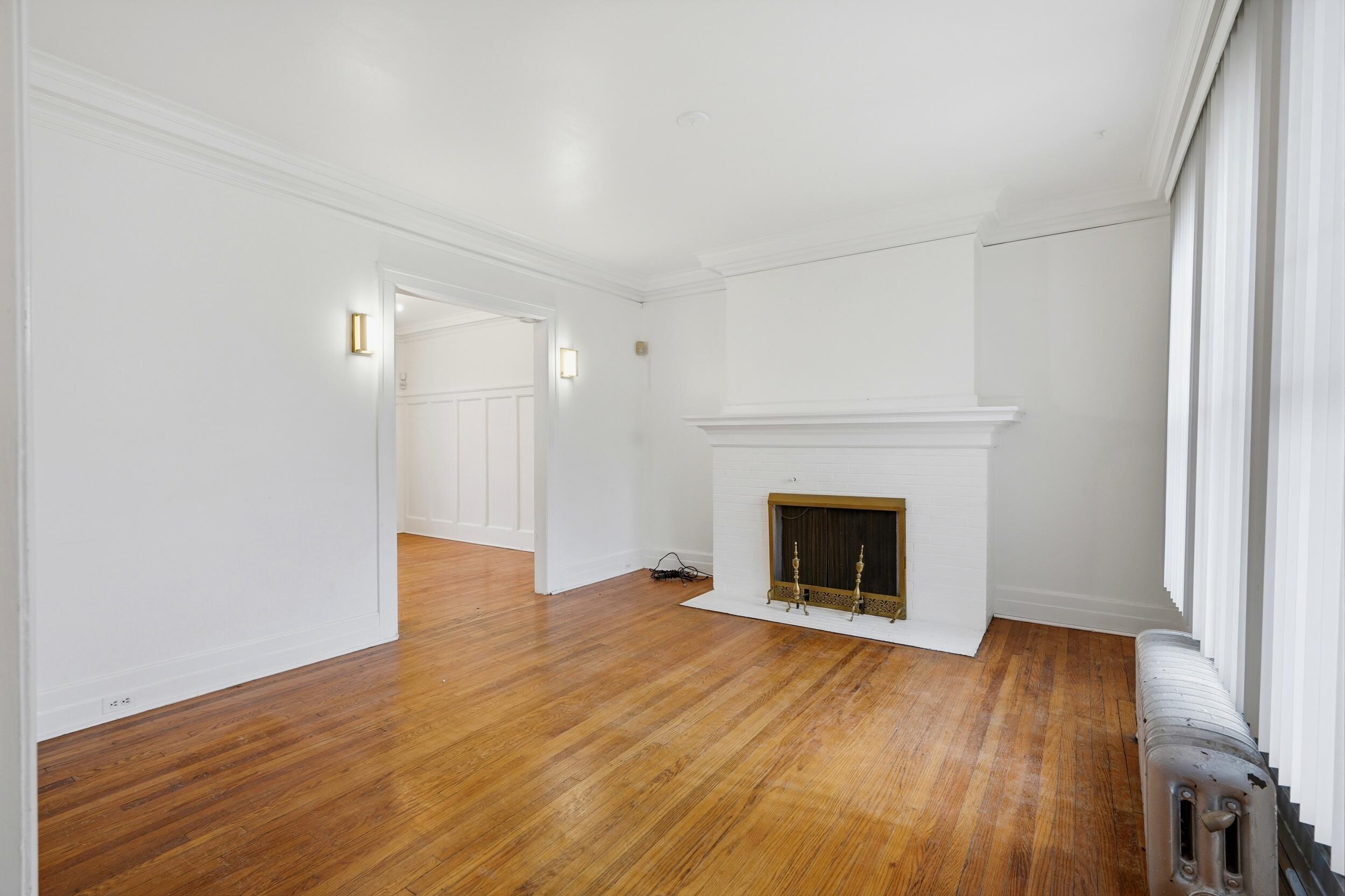 8010 3rd Avenue Detroit, MI 48202 - Photo 4 of 32 009