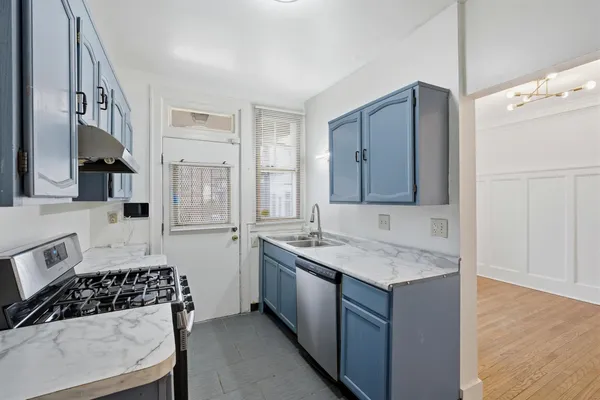 $275,000 | 8010 3rd Avenue, Detroit, MI 48202