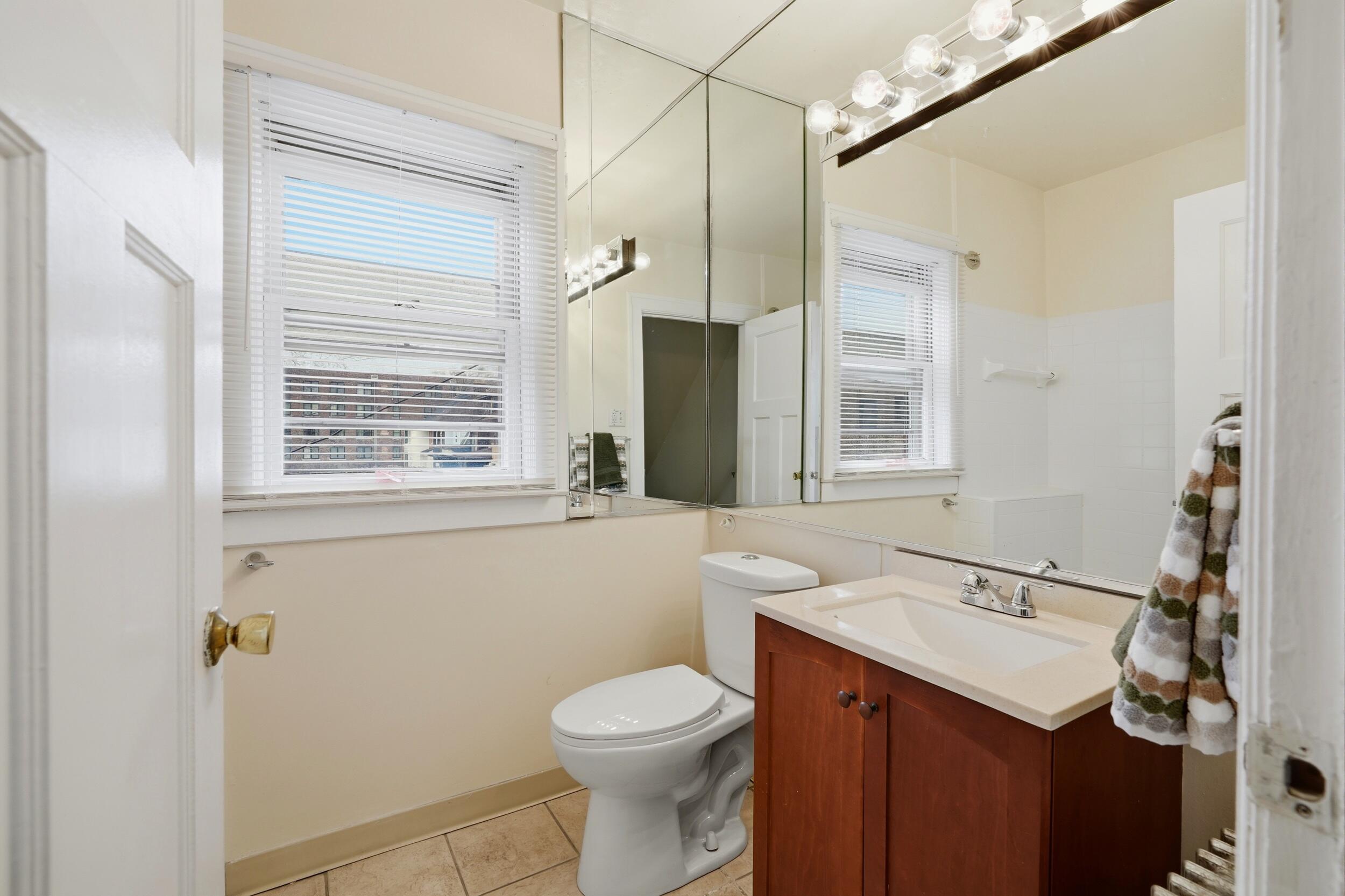 8010 3rd Avenue Detroit, MI 48202 - Photo 10 of 32 044