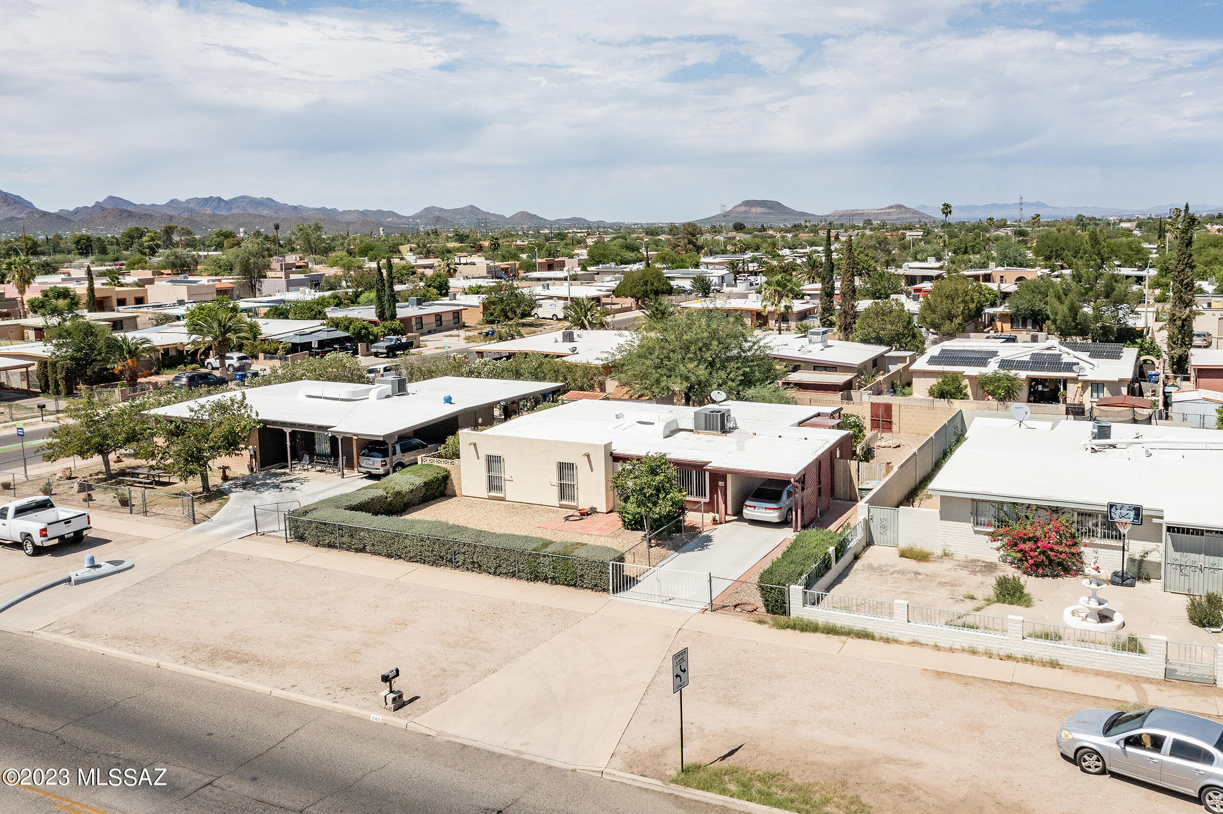 248 West Bilby Road Tucson, AZ 85706 - Photo 33 of 37 Gallery Image 33