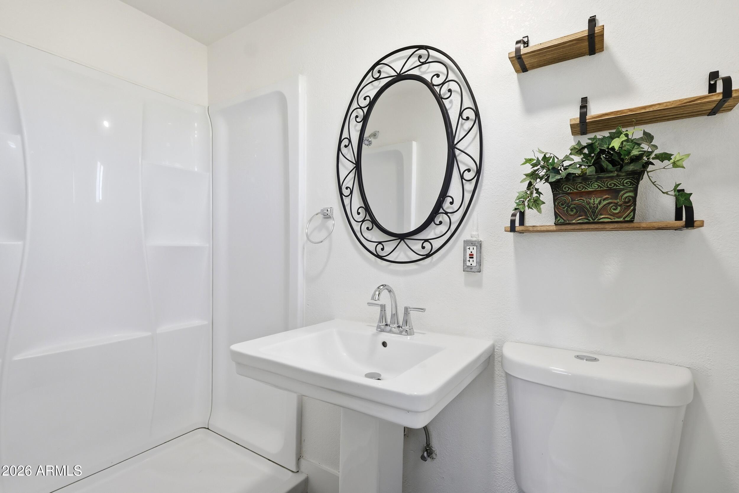 1748 East Monte Vista Road Phoenix, AZ 85006 - Photo 26 of 34 img_32