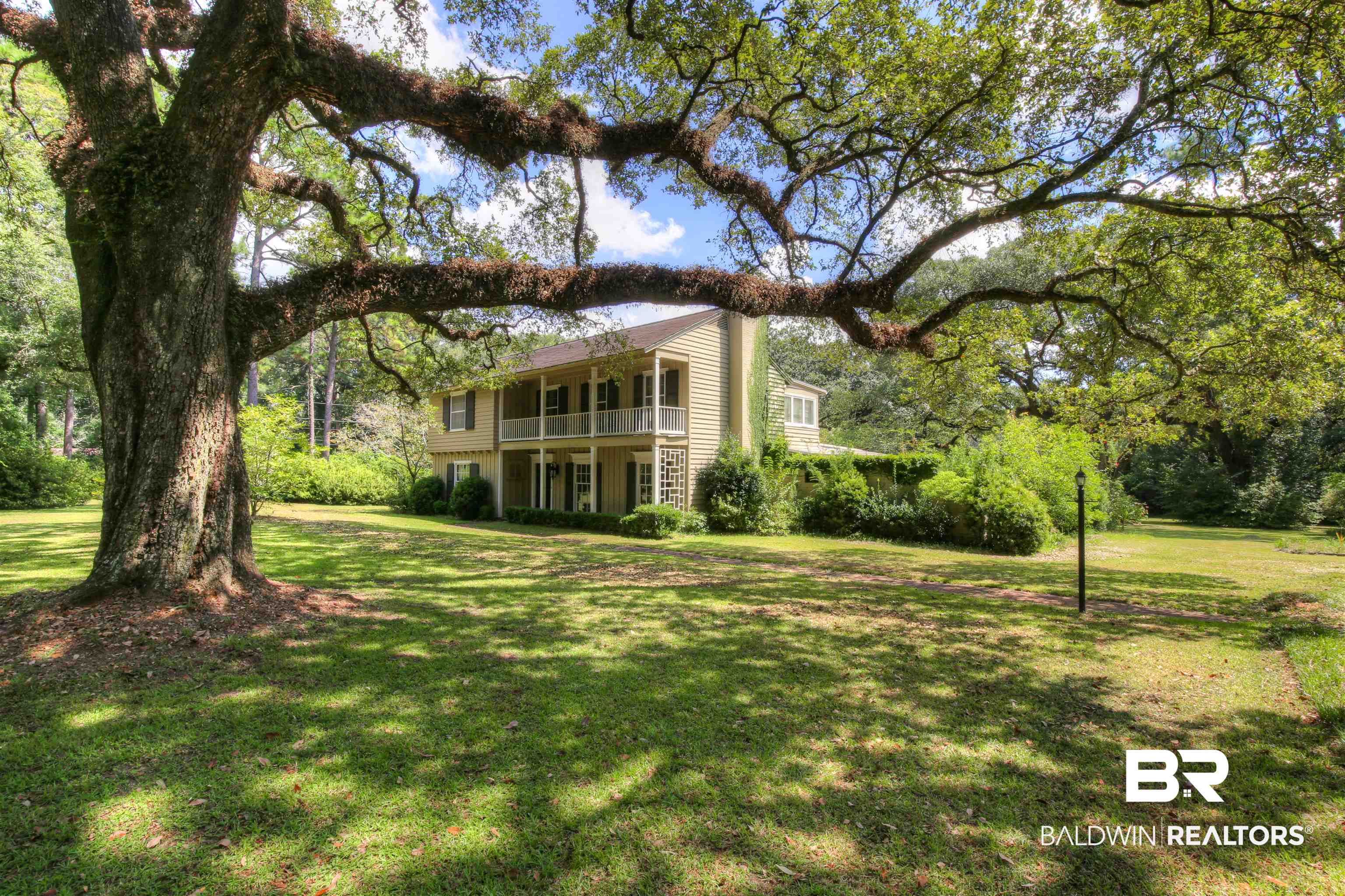 905 Azalea Road Mobile, AL 36693 - Photo 3 of 32
