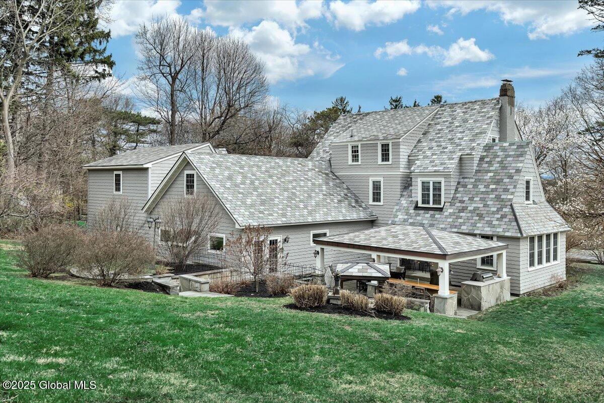 322 Loudon Road Colonie, NY 12211 - Photo 3 of 32 082-P1353909