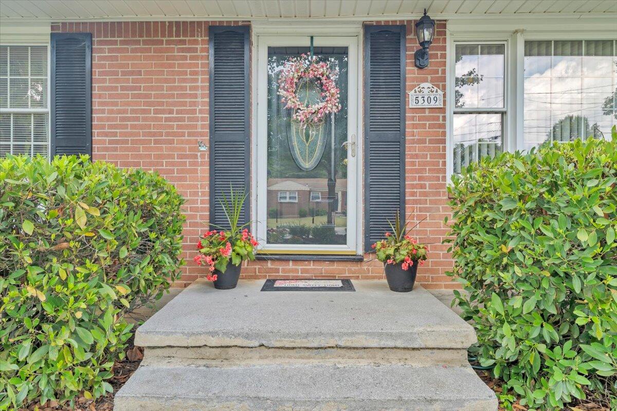 5309 Grandin Rd Extension Roanoke, VA 24018 - Photo 3 of 45 03-MIB00671-R5