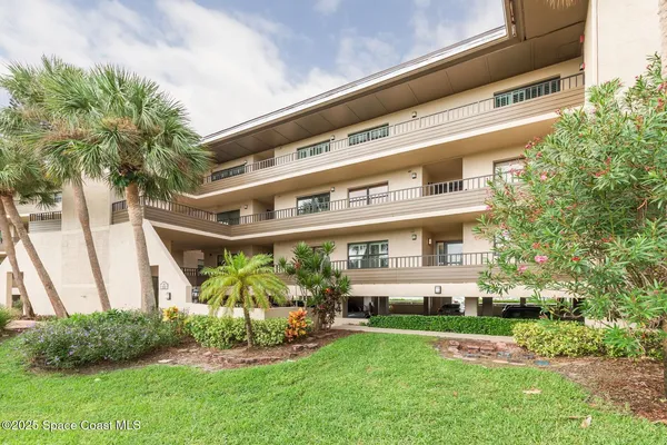 $599,000 | 18 Marina Isles Boulevard, Unit 105, Indian Harbour Beach, FL 32937