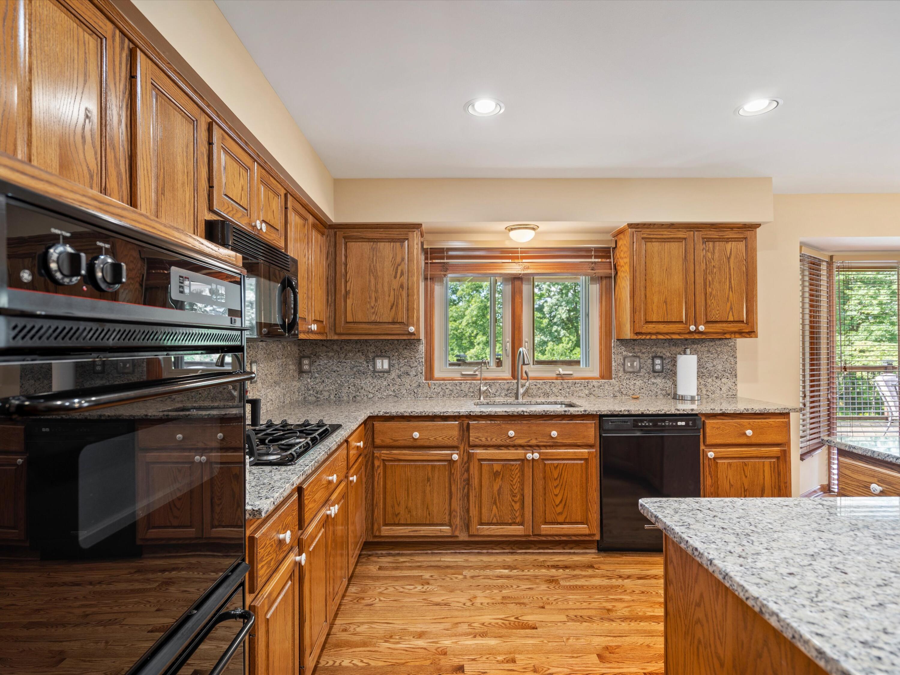 4073 Jacquelynn Court Rochester, MI 48306 - Photo 20 of 88 32-DSC04270