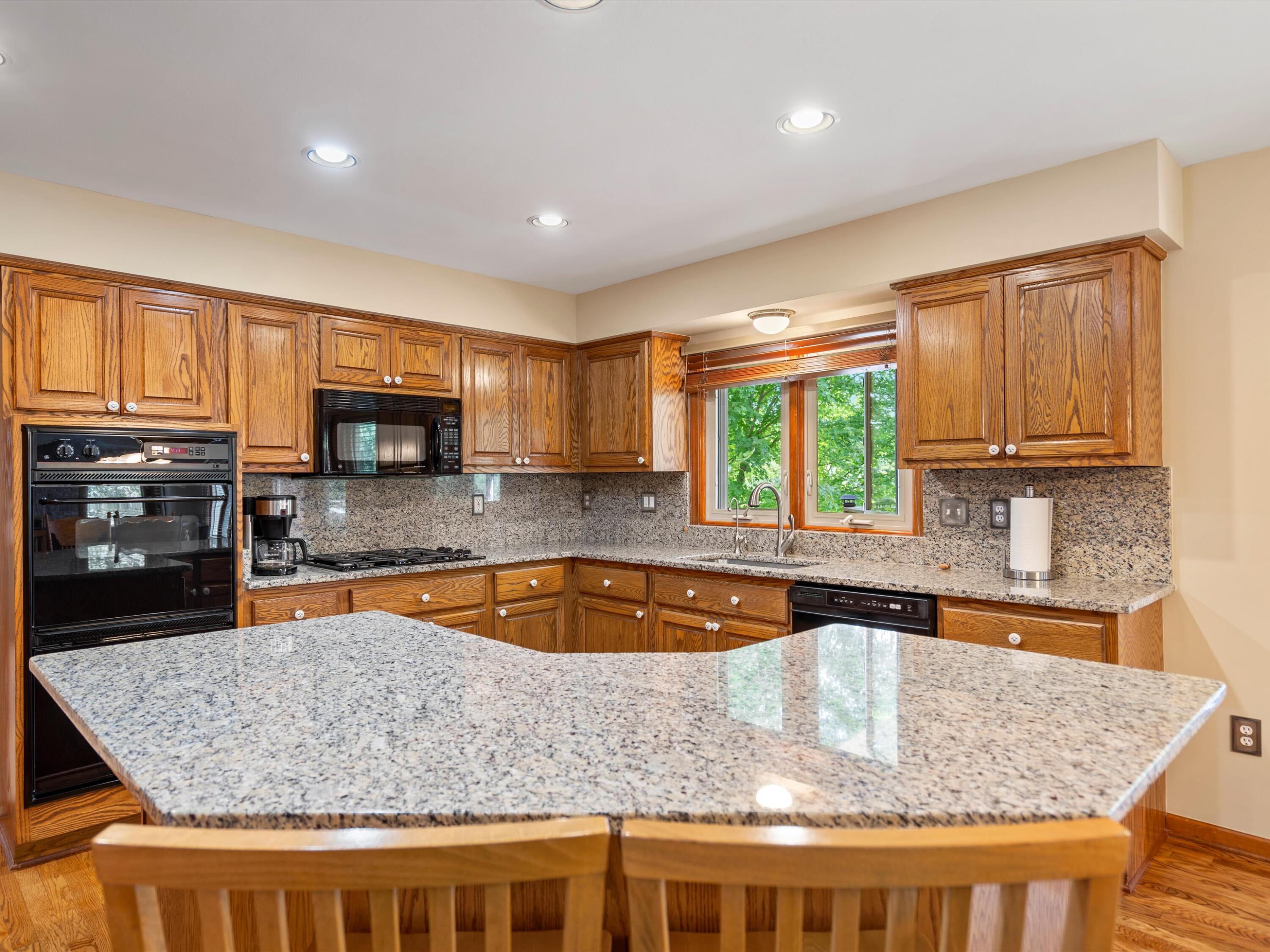 4073 Jacquelynn Court Rochester, MI 48306 - Photo 21 of 88 33-DSC04275