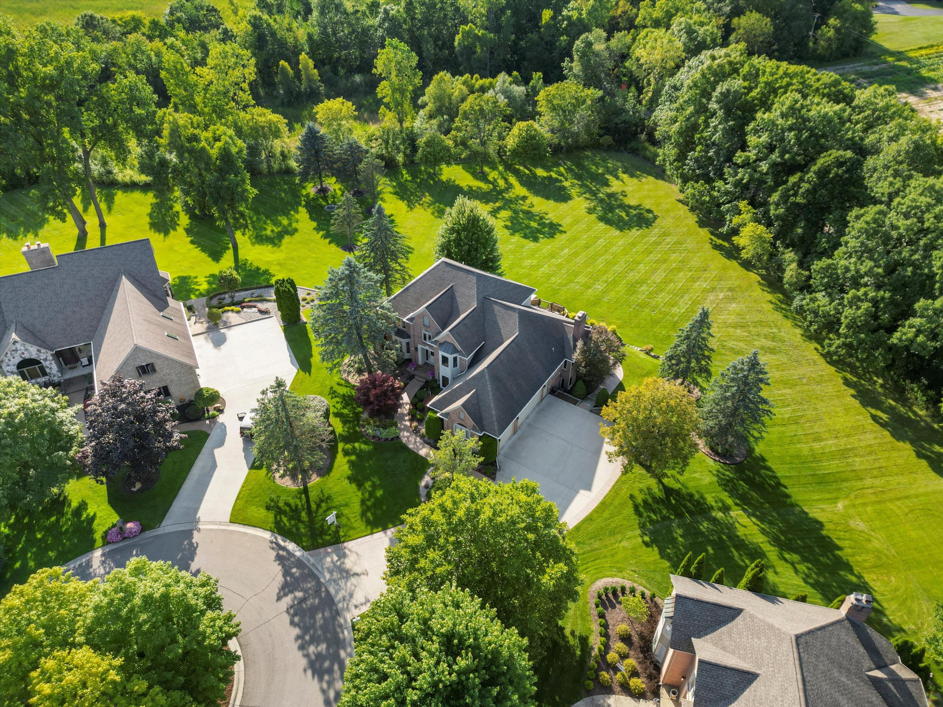 4073 Jacquelynn Court Rochester, MI 48306 - Photo 86 of 88 16-DJI_0210