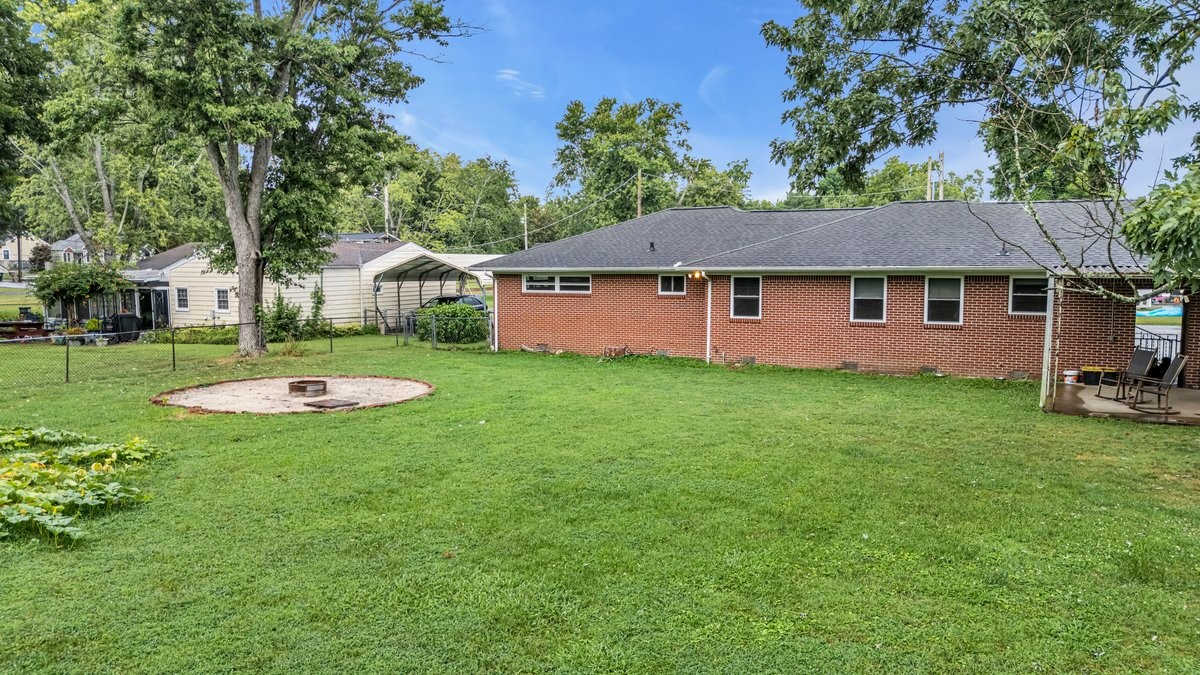 207 East Fort Street Tullahoma, TN 37388 - Photo 41 of 45