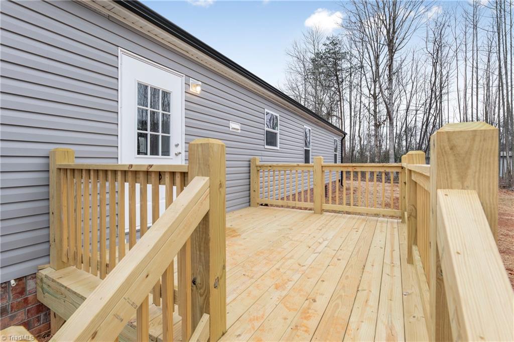 1256 Poplar Springs Road Elkin, NC 28621 - Photo 11 of 12 Gallery Image 11