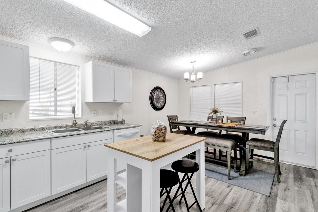 7551 Chasta Road Sebastian, FL 32976 - Photo 8 of 33
