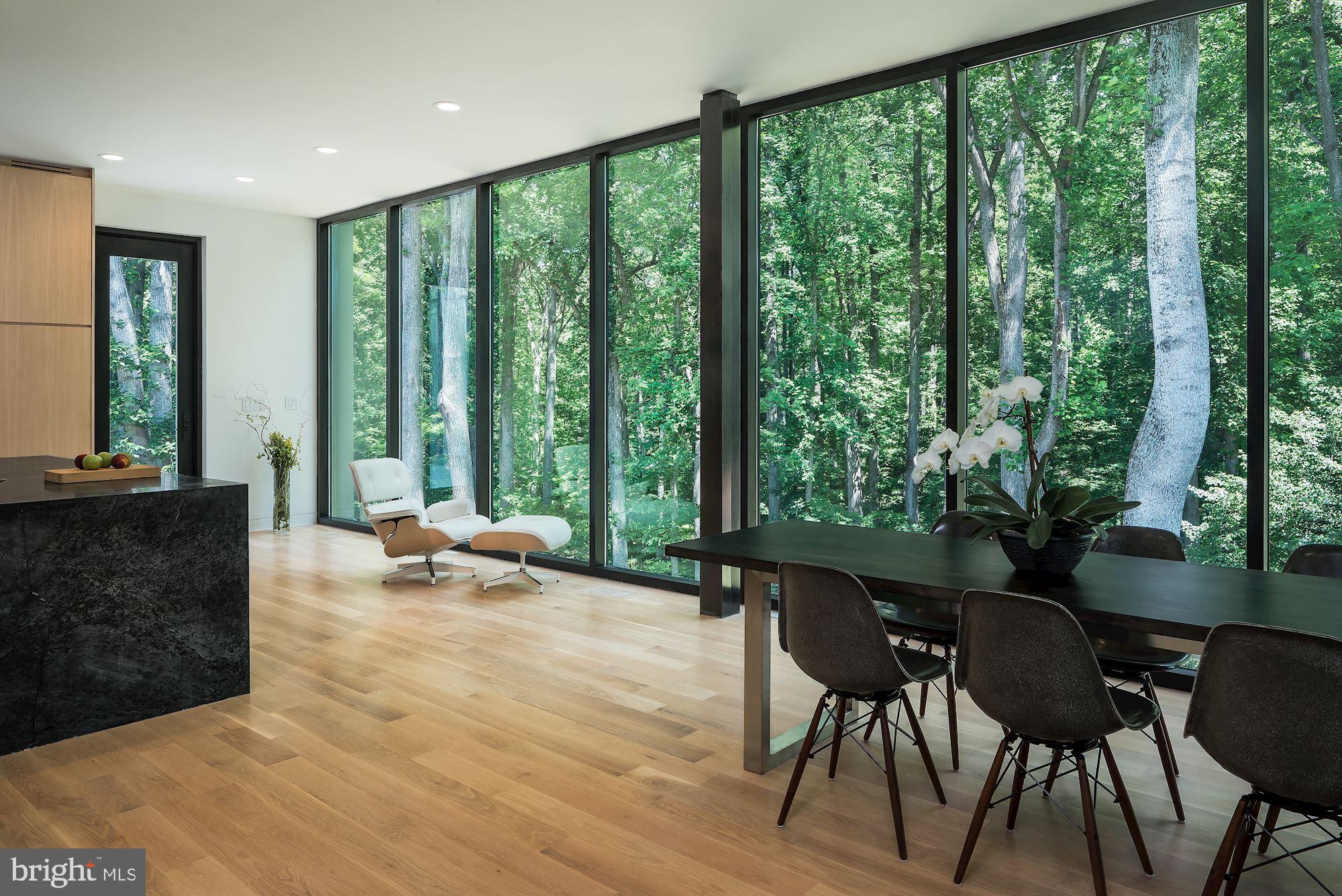 8725 Brook Road McLean, VA 22102 - Photo 13 of 23 Kitchen