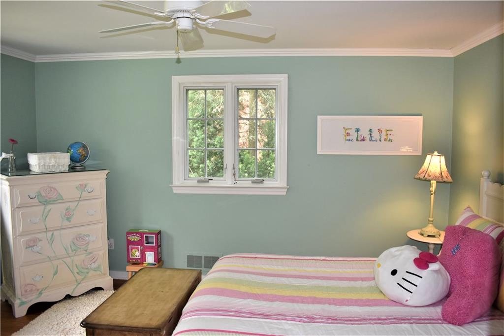 841 Elm Spring Road Pittsburgh, PA 15243 - Photo 18 of 25 Gallery Image 18