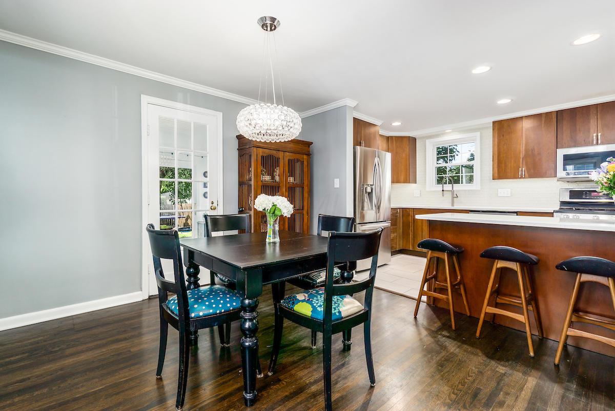 891 South Remington Road Columbus, OH 43209 - Photo 12 of 49