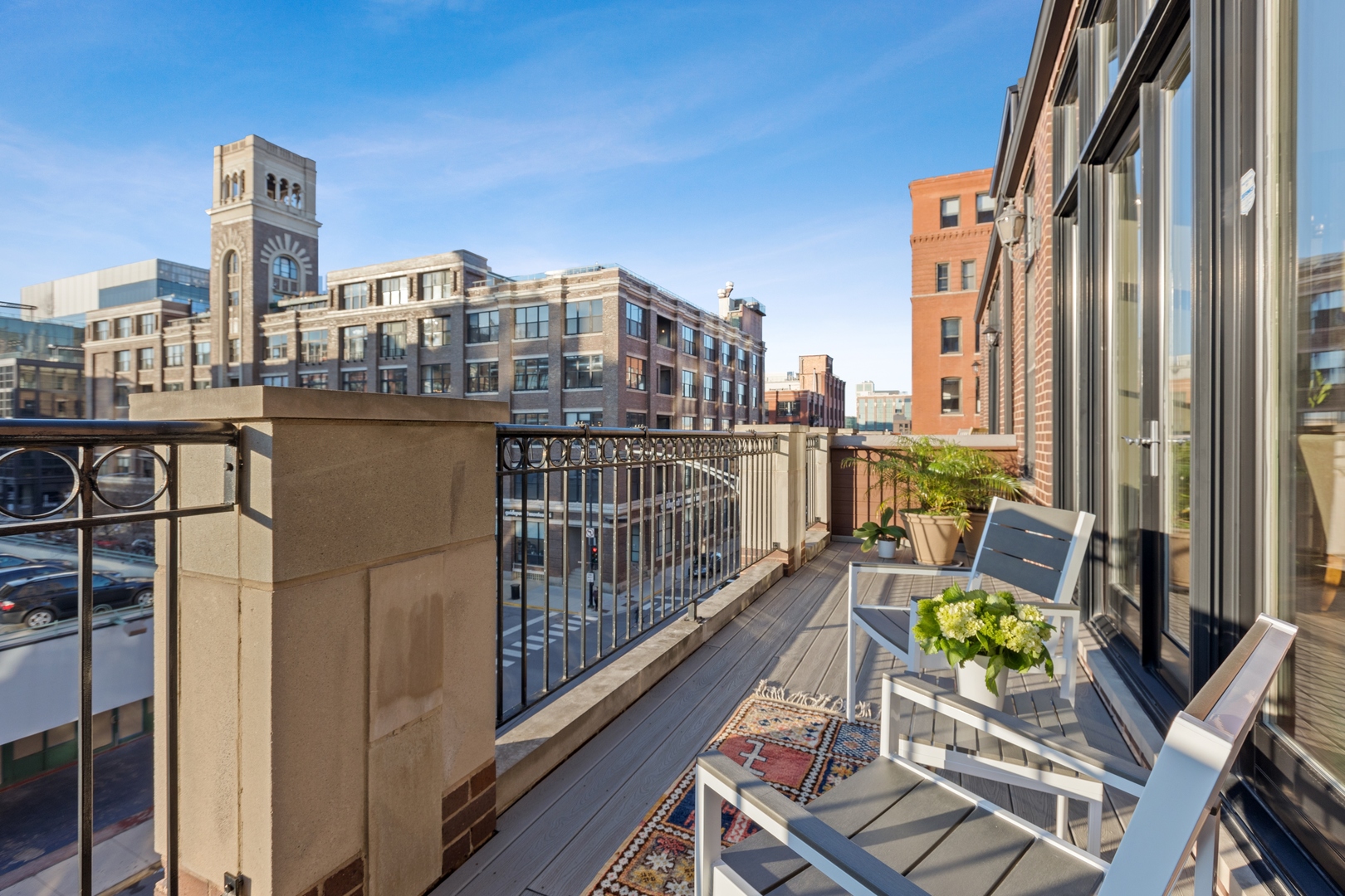 39 North Morgan Street, Unit 4 Chicago, IL 60607 - Photo 8 of 24 a view of balcony with outdoor seating