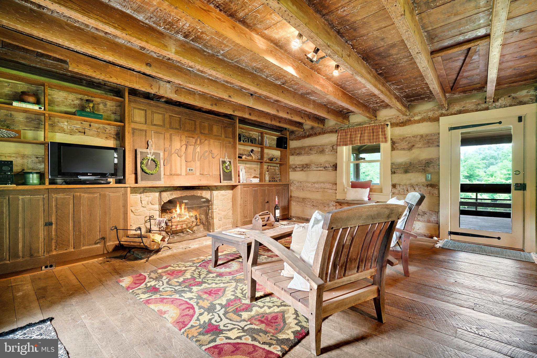 14061 Hume Road Hume, VA 22639 - Photo 14 of 91 Gallery Image 14