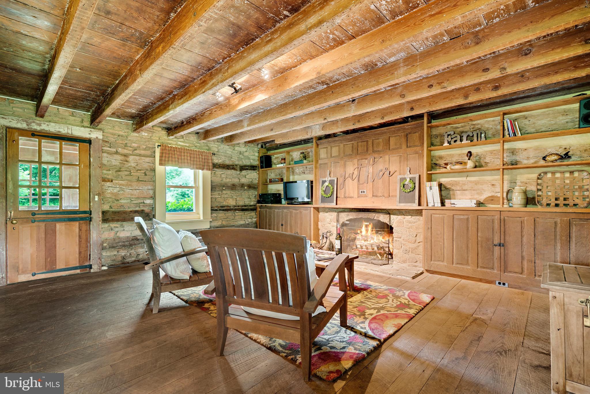 14061 Hume Road Hume, VA 22639 - Photo 15 of 91 Gallery Image 15