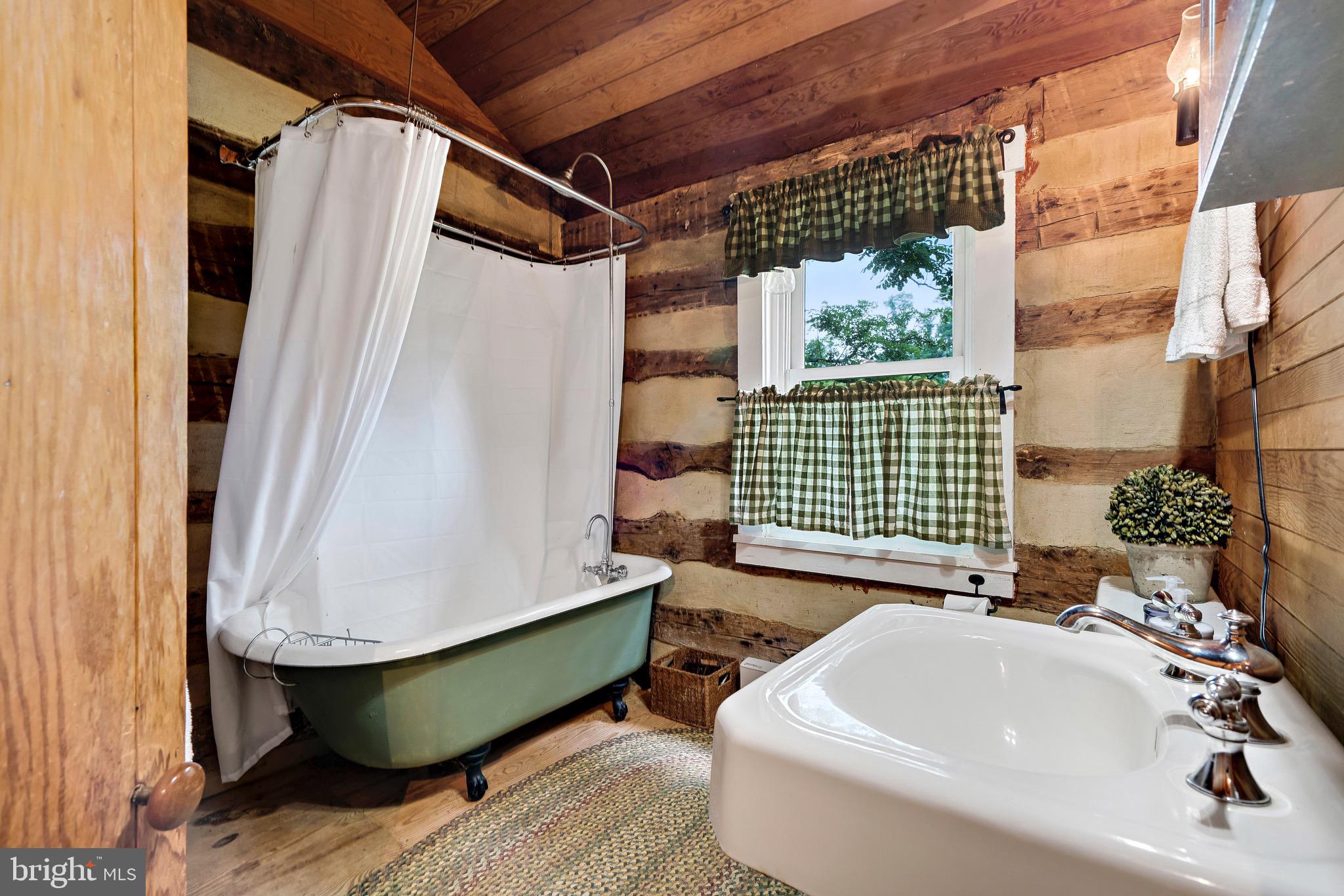14061 Hume Road Hume, VA 22639 - Photo 23 of 91 Gallery Image 23