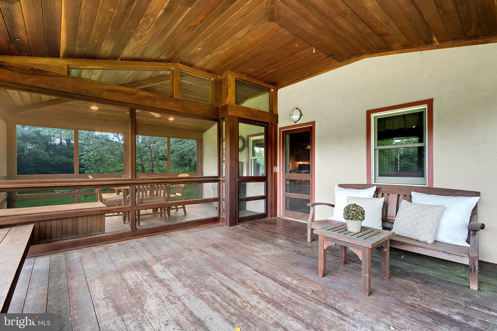 14061 Hume Road Hume, VA 22639 - Photo 25 of 91 Gallery Image 25