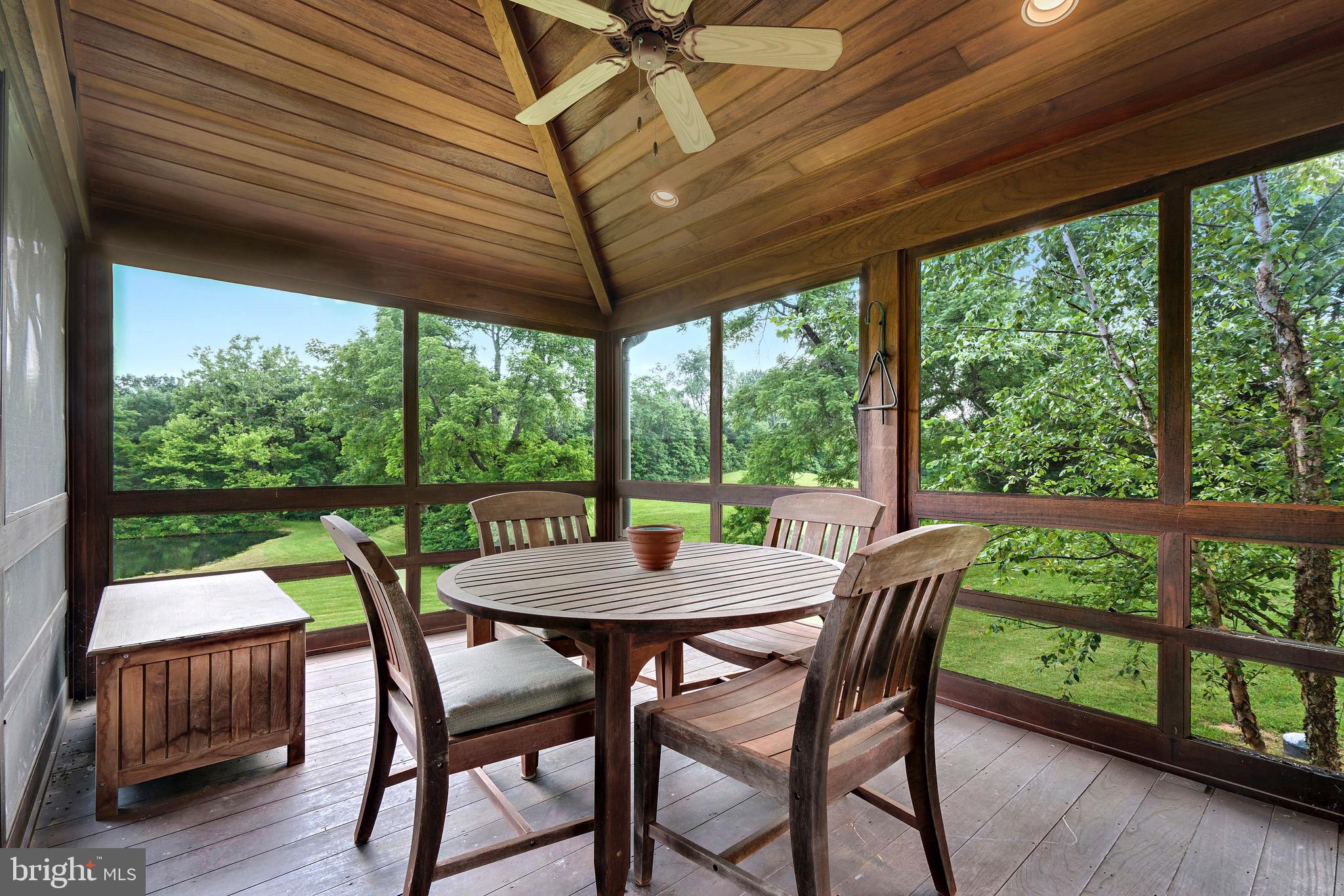 14061 Hume Road Hume, VA 22639 - Photo 26 of 91 Gallery Image 26