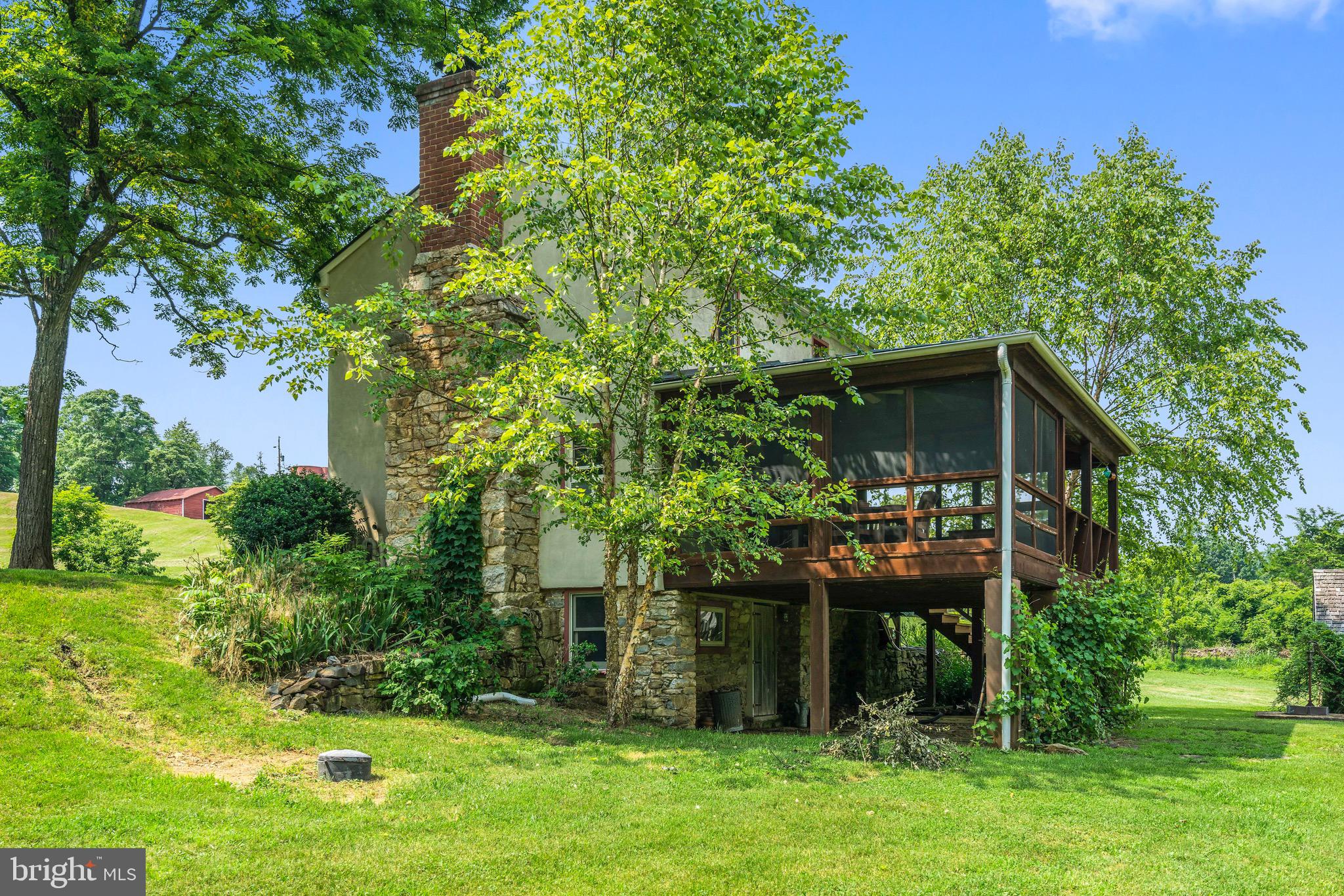 14061 Hume Road Hume, VA 22639 - Photo 37 of 91 Gallery Image 37