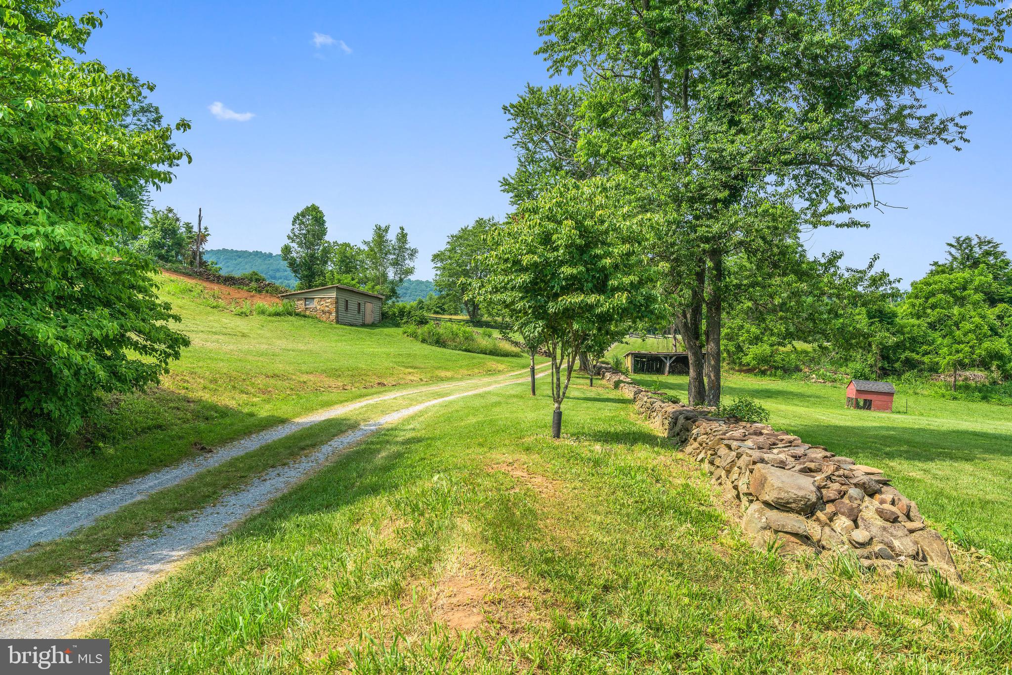 14061 Hume Road Hume, VA 22639 - Photo 77 of 91 Gallery Image 77