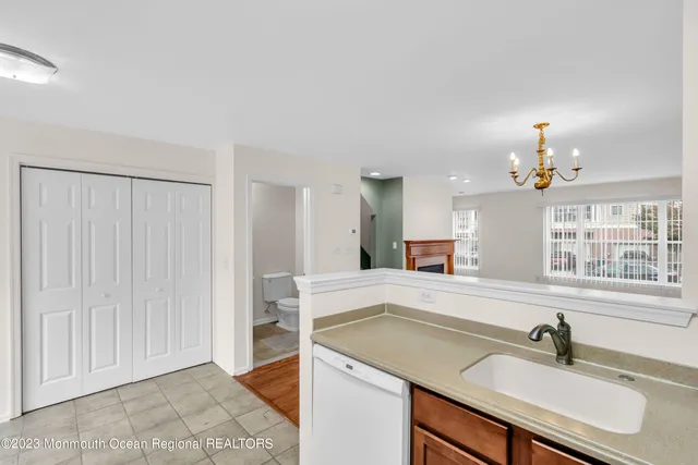 $3,000 | 11 Kosmoski Terrace, Unit 106, Parlin, NJ 08859