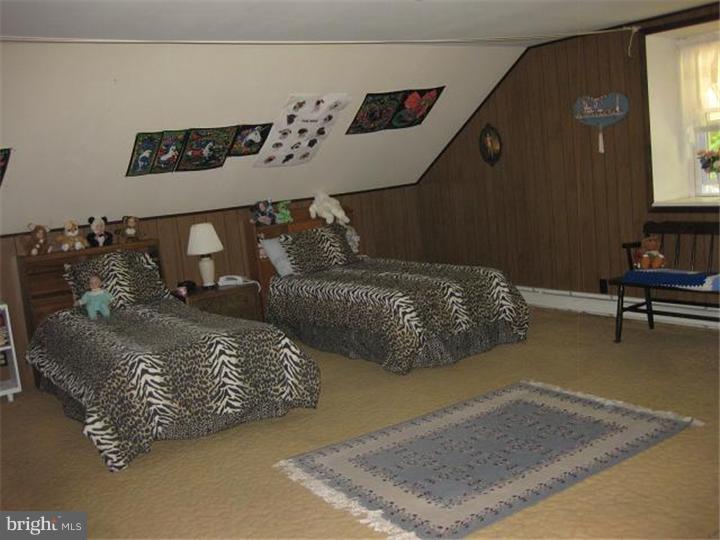 8 Meetinghouse Road Hatboro, PA 19040 - Photo 16 of 25 Bedroom 4