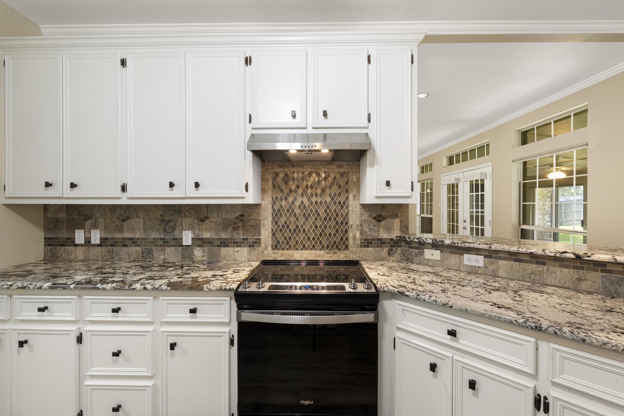 1906 Meadow Ridge Drive Taylor, TX 76574 - Photo 8 of 24