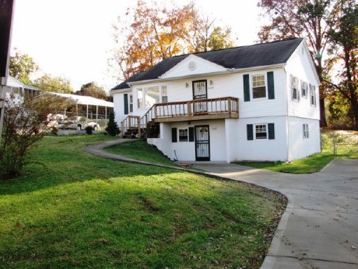 5009 Clover Road Knoxville, TN 37912 - Photo 1 of 1 Primary Photo