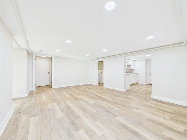 $575,000 | 25 Pershing Avenue, Acushnet, MA 02743