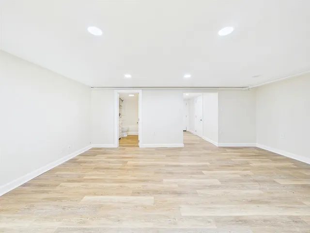 $575,000 | 25 Pershing Avenue, Acushnet, MA 02743