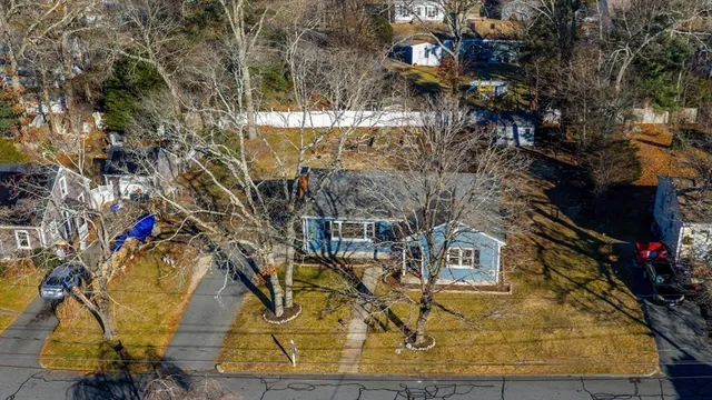 $575,000 | 25 Pershing Avenue, Acushnet, MA 02743