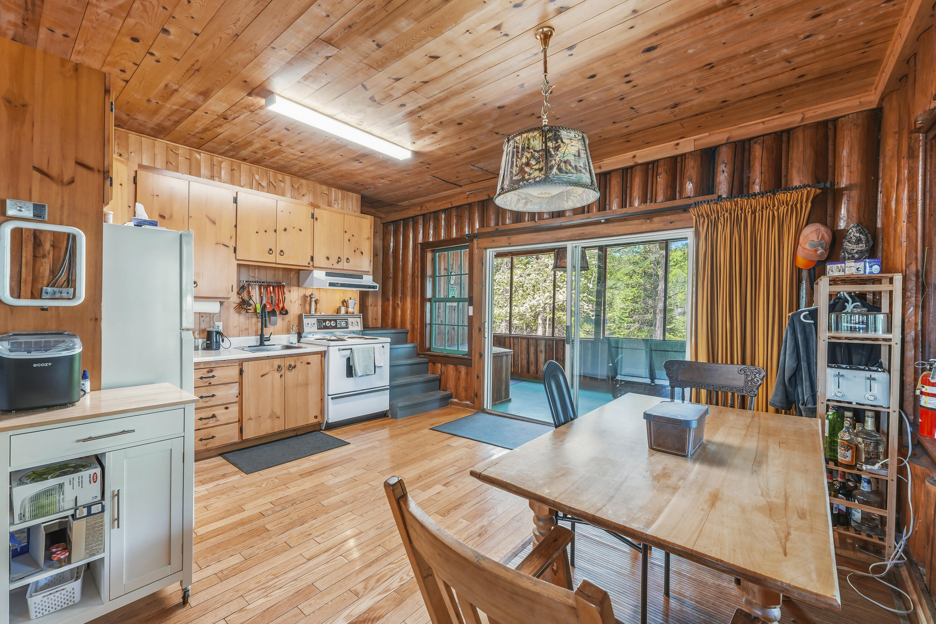58 West Arnold Pond Road Eustis, ME 04936 - Photo 10 of 51 58 W Arnold Pond Clb Rd_112