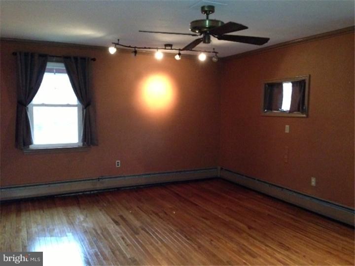 809 Collegeville Road Mont Clare, PA 19453 - Photo 8 of 24 Gallery Image 8