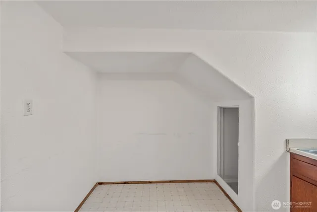 $250,000 | 1117 East 1st Street, Aberdeen, WA 98520