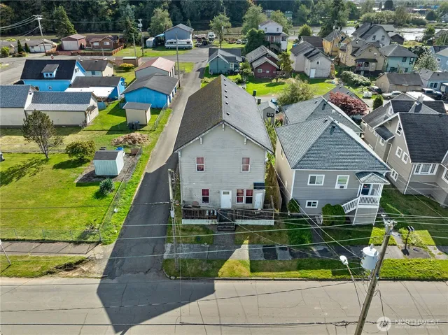 $250,000 | 1117 East 1st Street, Aberdeen, WA 98520