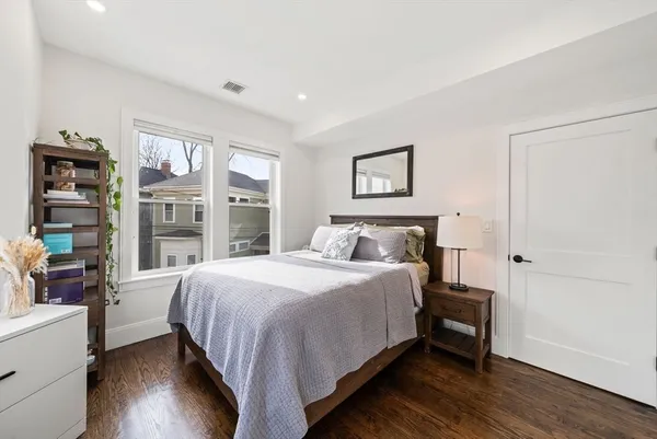 $975,000 | 12-14 Porter Street, Unit 12, Boston, MA 02130