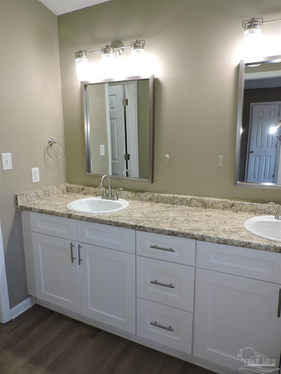 654 Timber Ridge Road Pensacola, FL 32534 - Photo 27 of 38 Gallery Image 27