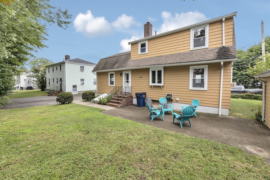 20 Paragon Road Boston, MA 02132 - Photo 33 of 36 Gallery Image 33