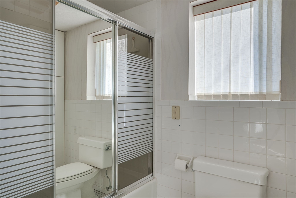 70 Moon Road Lynn, MA 01904 - Photo 30 of 35 Gallery Image 30