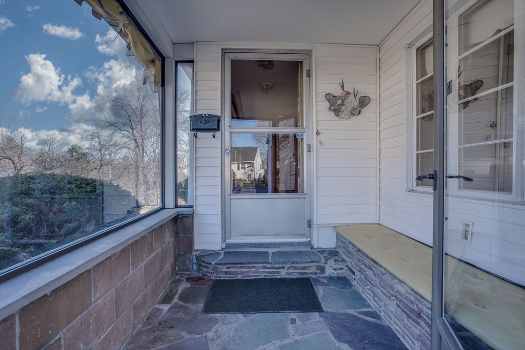 70 Moon Road Lynn, MA 01904 - Photo 9 of 35 Gallery Image 9