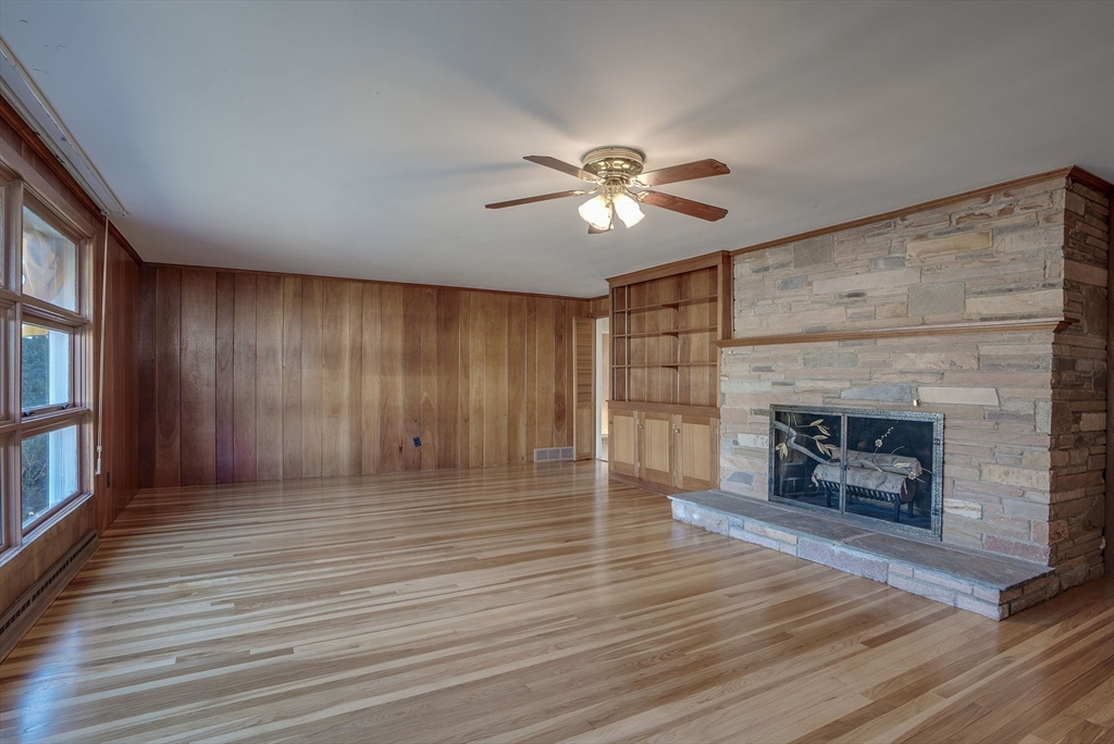 70 Moon Road Lynn, MA 01904 - Photo 10 of 35 Gallery Image 10