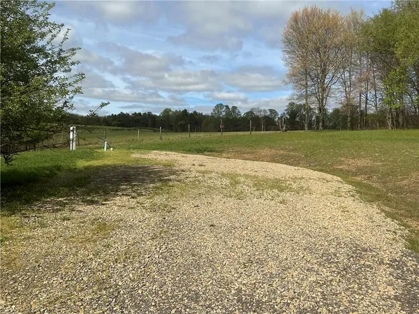 $800 | 777 Sleepy Hollow Road, Indiana, PA 15701