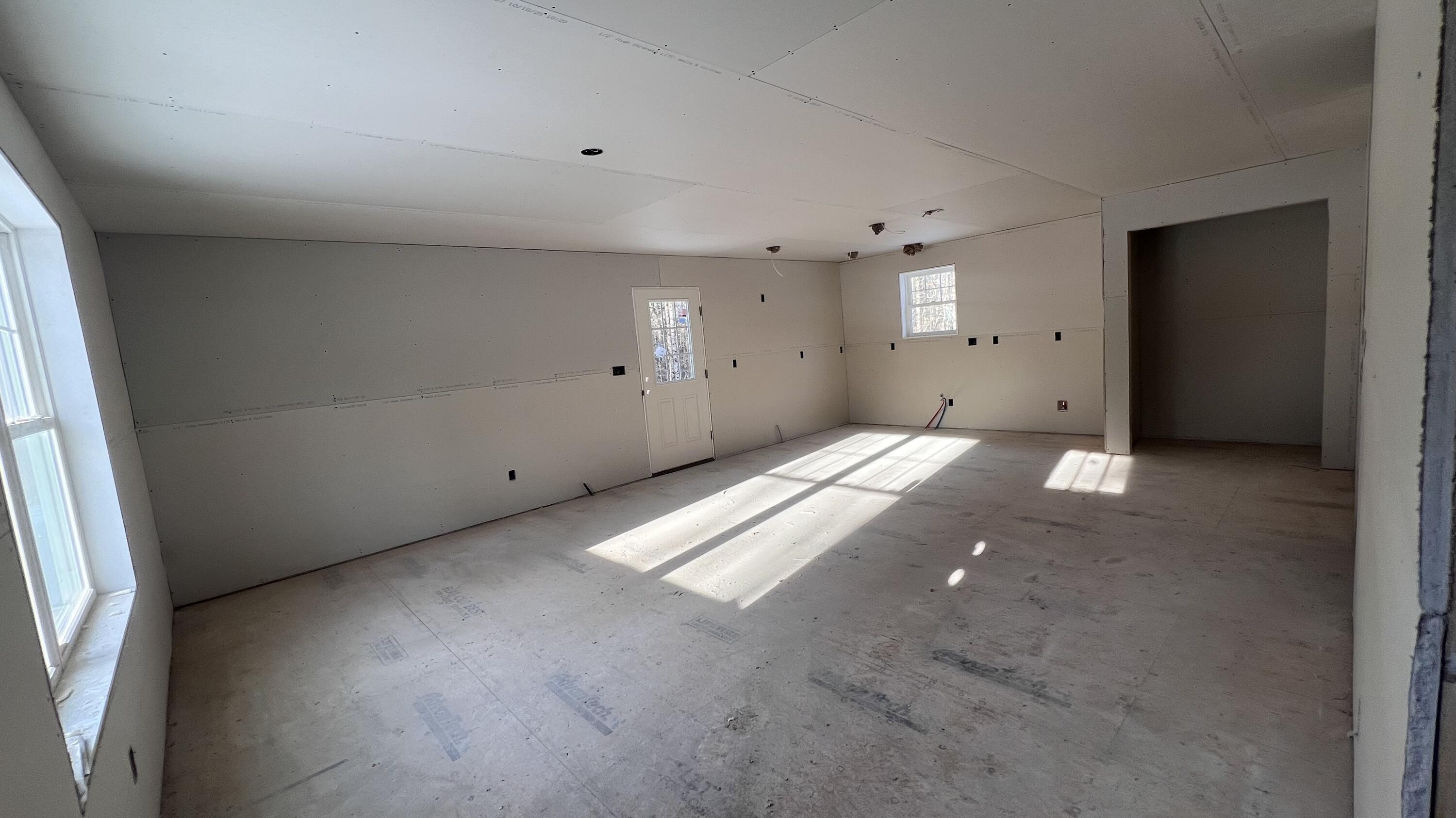 140 Raymond Hill Road Raymond, ME 04071 - Photo 6 of 37 IMG_1684