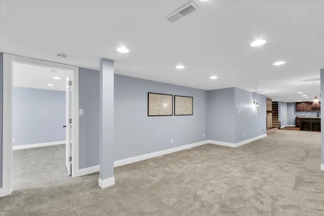 $675,000 | 811 Hamilton Drive, Champaign, IL 61820