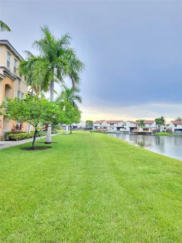 a view of a lake with houses