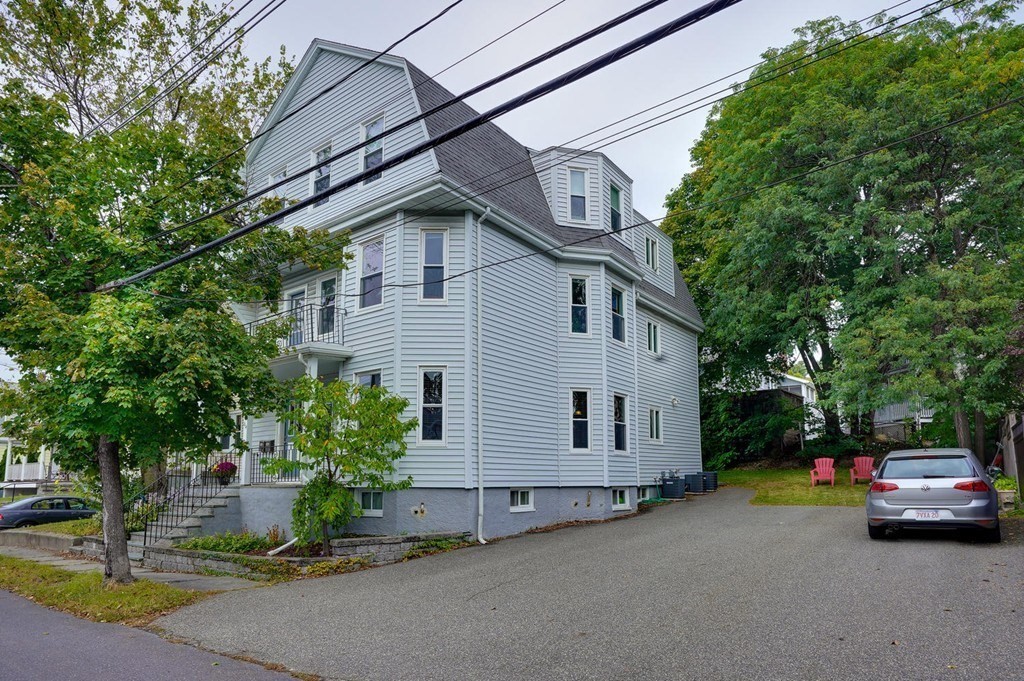 64 Creeley Road, Unit 2 Belmont, MA 02478 - Photo 3 of 4 Gallery Image 3